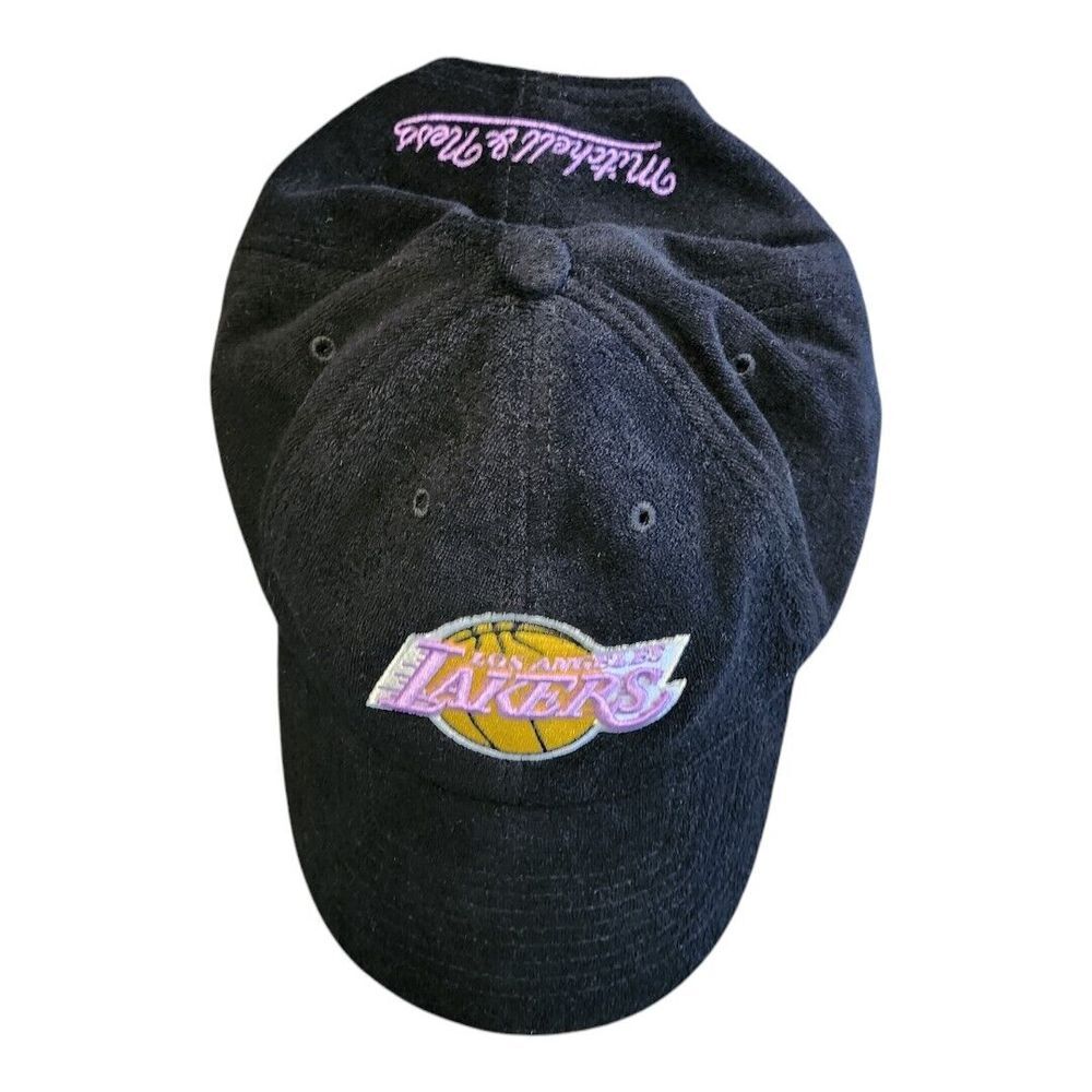Mitchell & Ness Los Angeles Lakers‎ Terry Cloth NBA Strap Back Hat Black Purple